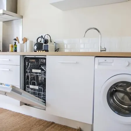 Apartment Le Petit Morny. Renove Lumineux Et