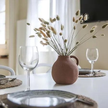 Apartment Le Petit Morny. Renove Lumineux Et