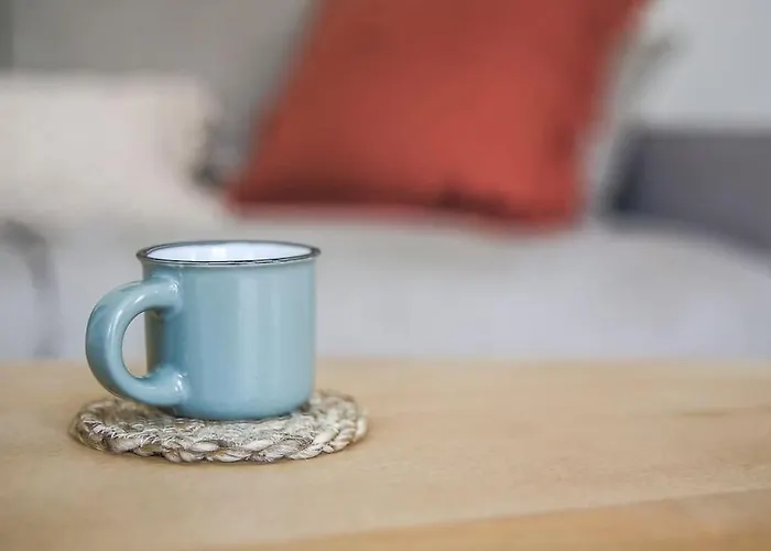 Le Petit Morny. Renove Lumineux Et *